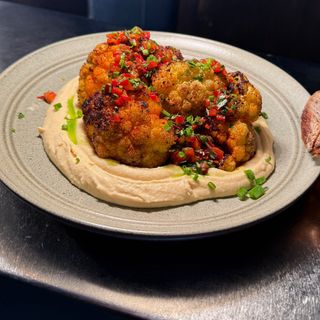 CAULIFLOWER STEAK&CHIMICHURRI