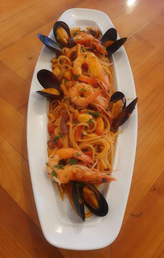 Spaghete cu fructe de mare