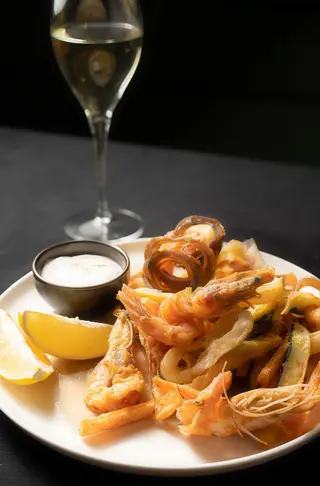 Friptură de mare (fritto misto)