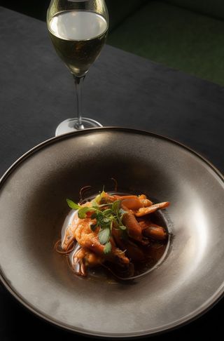 Creveți în unt și vin