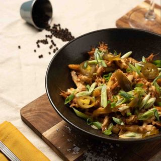 Loaded fries cu pulled porc