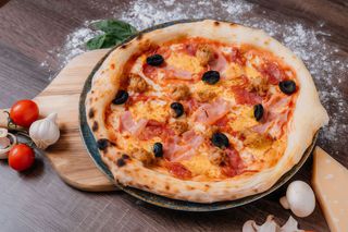 Pizza Carnivora