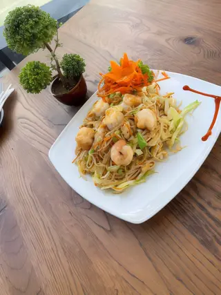Taietei la wok cu creveți