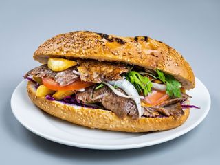 Meniu Kebab Mic Vită & Curcan