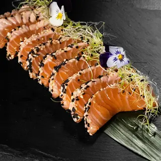 Tataki Salmon