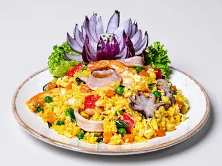 Orez cu fructe de mare
