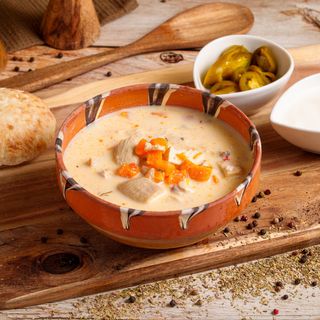 Ciorbă de Pui a la Grec