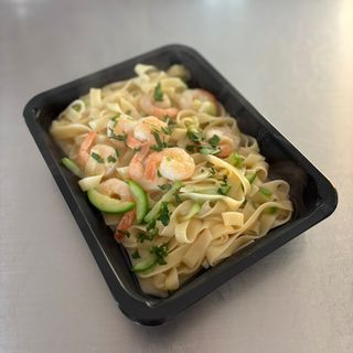 Tagliatelle cu creveti