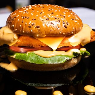 Burger snitel de pui