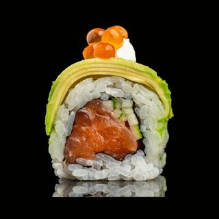 Salmon Ikura Roll