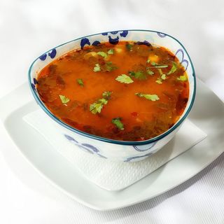    Ciorbă de fasole cu afumătură  