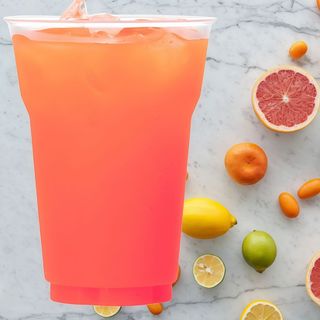 Bautura racoritoare cu suc de visine si mar