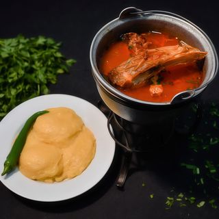 SARAMURA DE PESTE 1 persoana - crap(160g) cu mamaliguta(450g) si ardei iute - 1000g