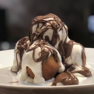 Papanasi cu Nutella si smantana - 500g