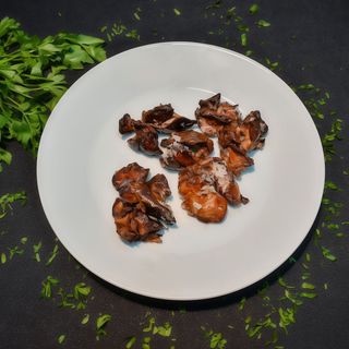 Ficatei de pui trasi la tigaie cu usturoi - 150g