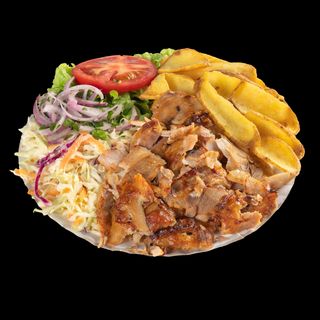 Kebab de pui la farfurie mare