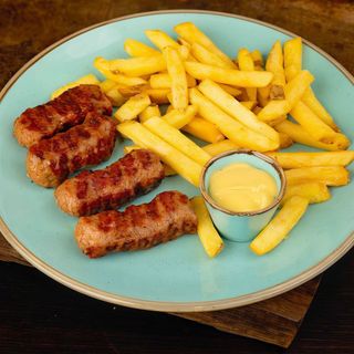 Mititei din carne de vita facuti in casa