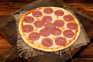 Pizza Salame Milano