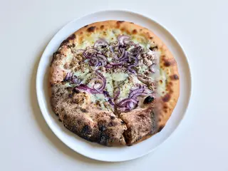 Pizza Tonno e Cipola