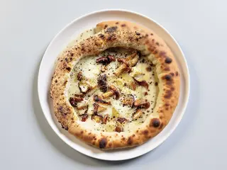 Quattro Formaggi e Porcini