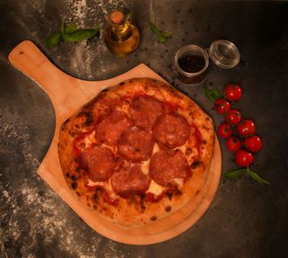 Pizza Salami Ø 30cm