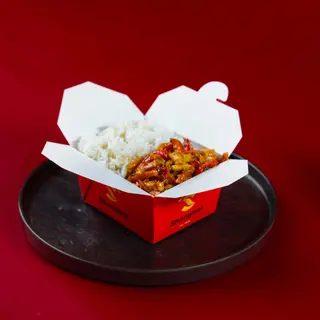 Piept de pui în sos chili