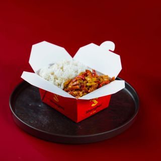 Piept de pui în sos chili