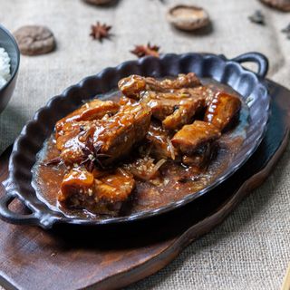 Costite de porc in sos