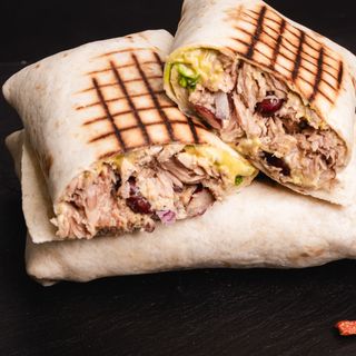 El'tacos mediteranean M