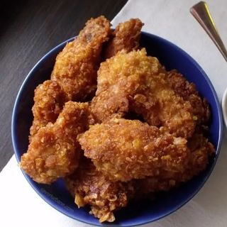 Aripioare picante pane