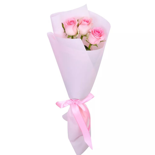 Buchet cu 3 trandafiri roz