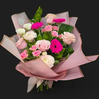 Buchet roz