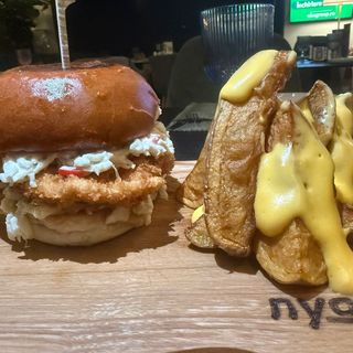 Burger Crispy de Pui