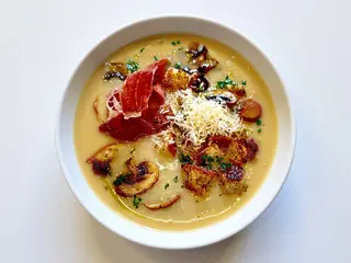 Supa crema de ciuperci