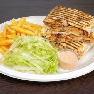 Arabeasaca de vita + 1 portie de cartofi prăjiți-800g