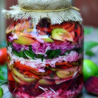 SALATA DE MURATURI ASORTATE