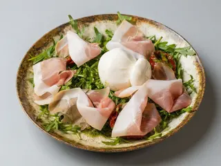 Salata Buratta
