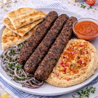 Adana Kebab Meniu