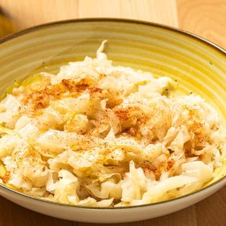 Salată varză murată