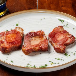 Ceafa porc afumata la tigaie