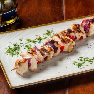 Frigarui de pui la gratar