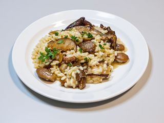 Pilaf de orez cu ciupercu