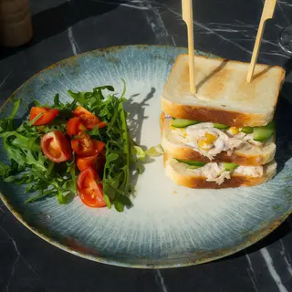 Tuna Sandwich