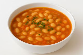 Joi - Ciorbă de fasole cu afumătură
