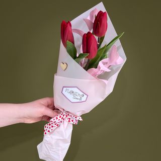 Buchet cu 3 lalele rosii