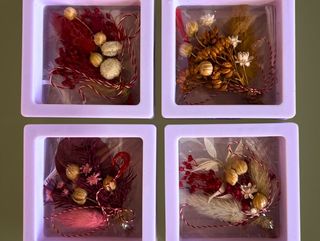 Martisor cu flori uscate - mic - diverse modele