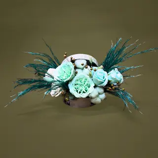 Aranjament cu flori de sapun turquoise