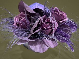 Aranjament cu trandafiri de sapun mov si flori uscate