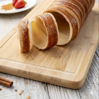 Kurtos cu scortisoara