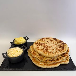 PLĂCINTĂ CU BRÂNZĂ ȘI CARTOF 100 GR